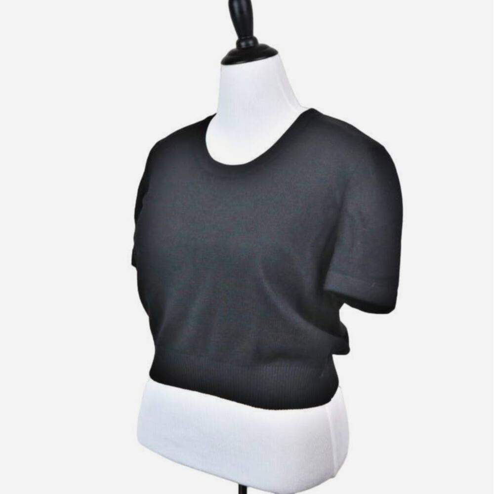 St John Basics Size M Cropped Knit Top Crew Neck Short Sleeve Black